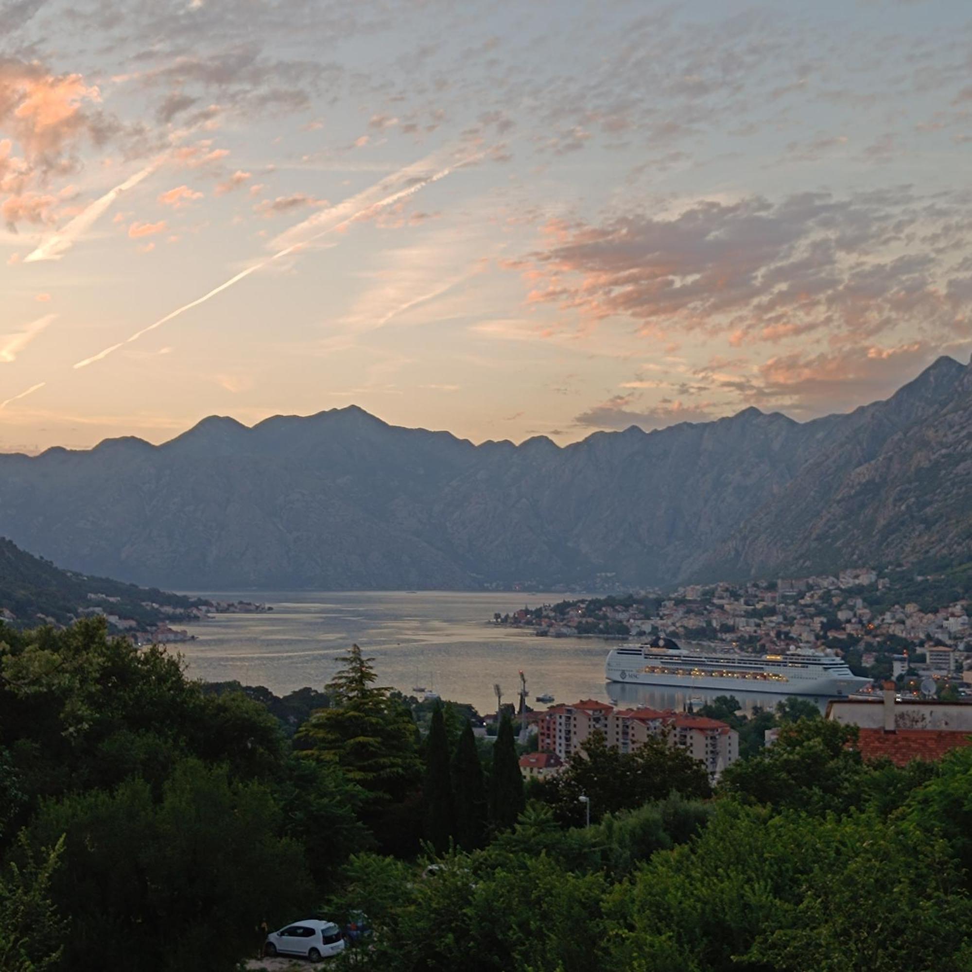 Radgost Kotor Apartments Exterior foto