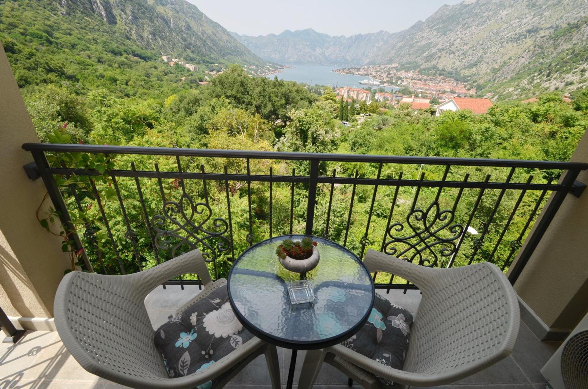 Radgost Kotor Apartments Exterior foto